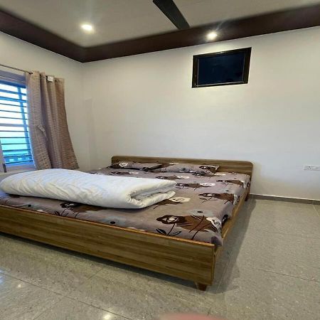 Hotel Maa Bhagwati อัลโมรา ภายนอก รูปภาพ